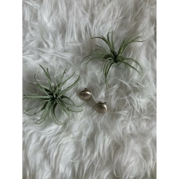 Large Vintage 80s Gold Tone Round Circle screw‎ back Earrings Chunky Statement - Picture 3 of 7